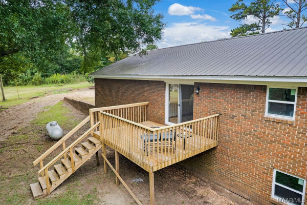 3740 County Road 32 .