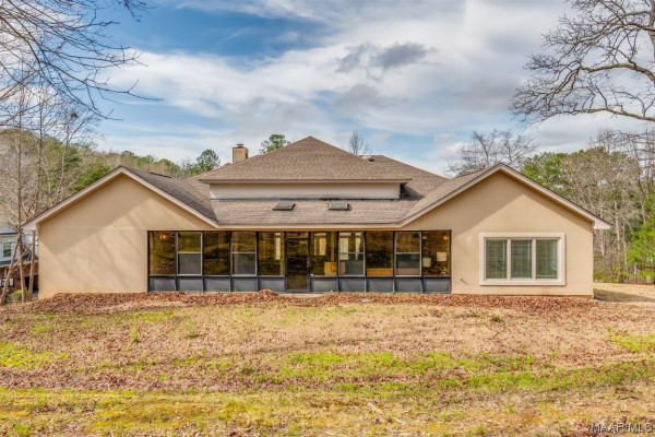 15 Woodhill Trace