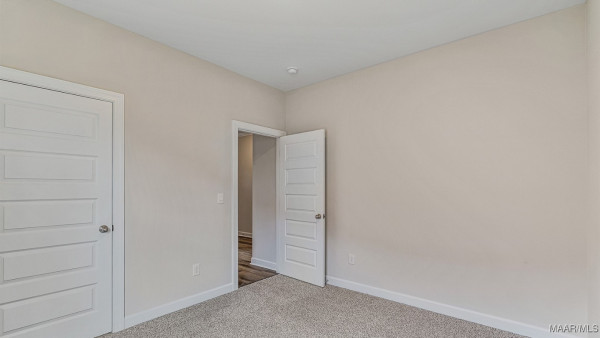 6601 Firefly Lane