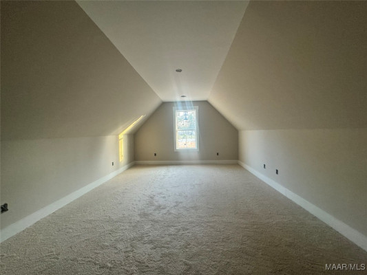928 Central Road