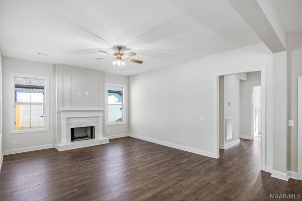 1438 Barret Park Way