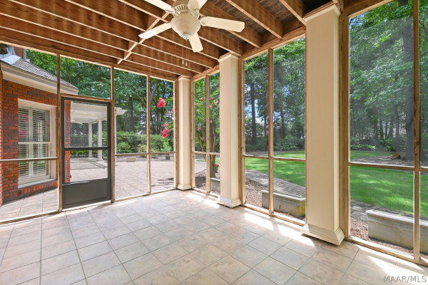 9808 Wynchase Circle