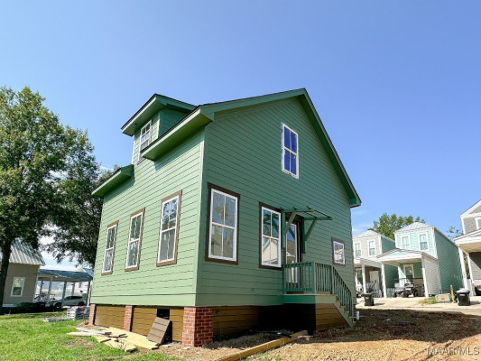 32 Carriage House Lane