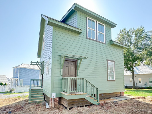 32 Carriage House Lane
