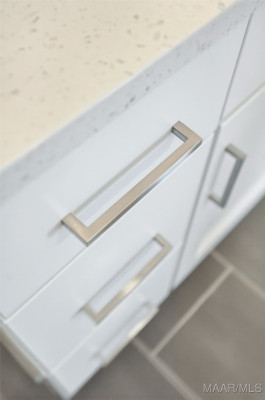 1420 Barret Park Way