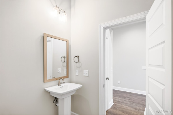 1420 Barret Park Way