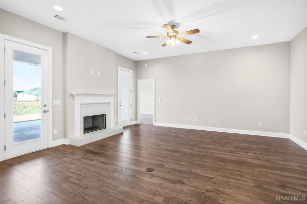 1420 Barret Park Way