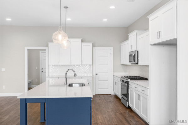 1420 Barret Park Way