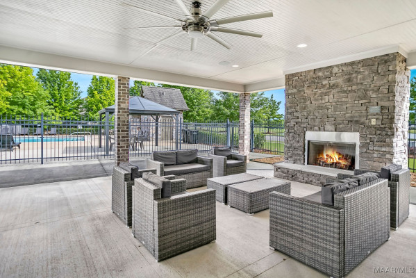 1420 Barret Park Way