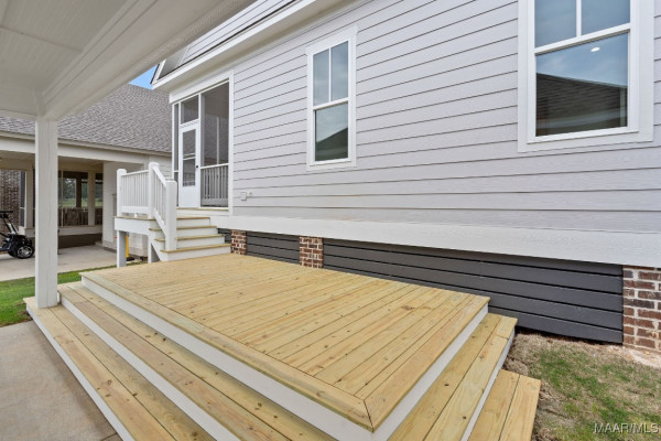 254 Crosslake Way