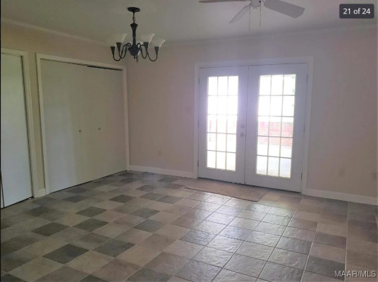 981 Parkwood Court