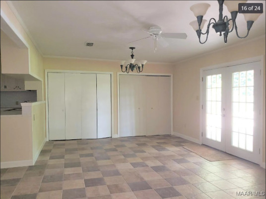981 Parkwood Court
