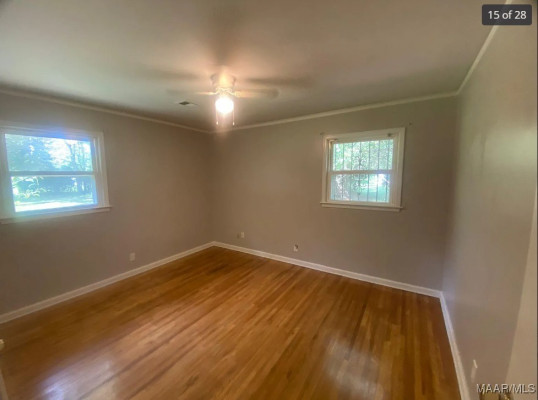 102 Glenda Lane
