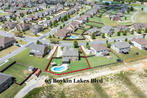 65 BOYKIN LAKES Boulevard