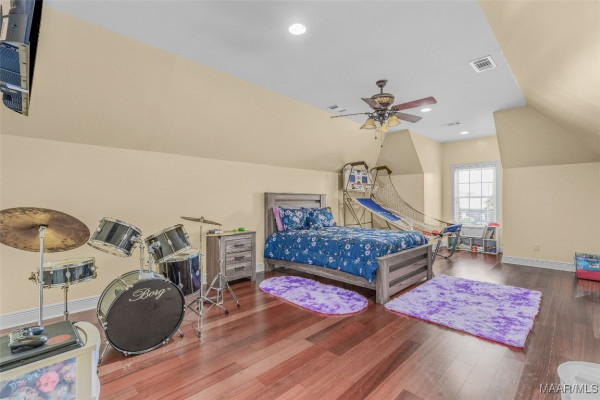 8618 Rockbridge Circle