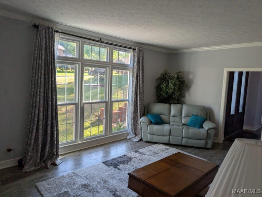 809 WYNWOOD Drive