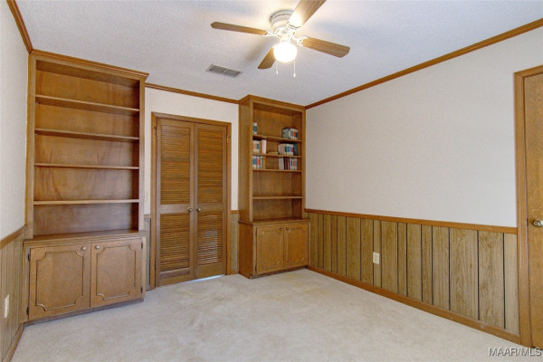 1737 Wentworth Drive
