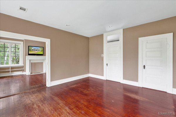 1311 Woodward Avenue