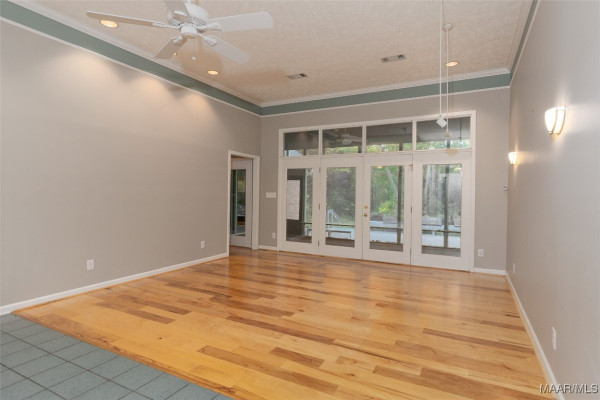 136 Creek Drive