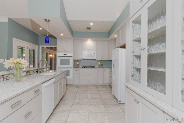 136 Creek Drive