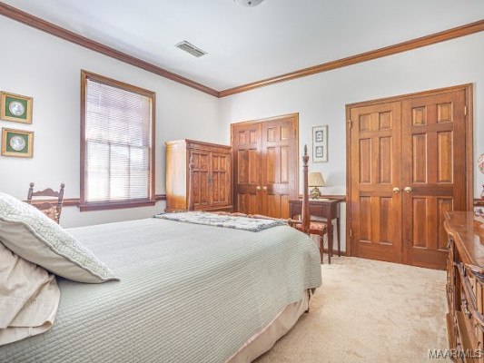 2520 Leonidas Drive