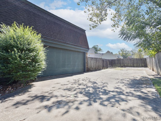 2520 Leonidas Drive