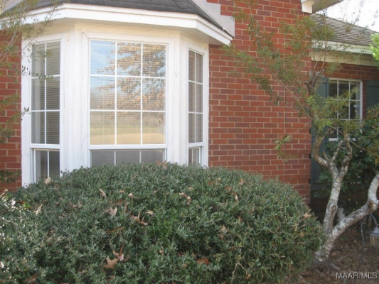 3748 ROSWELL Place