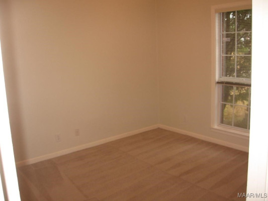 3748 ROSWELL Place