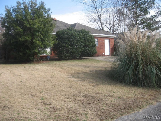 3748 ROSWELL Place