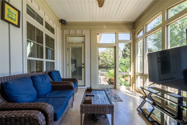 156 Walnut Point Drive