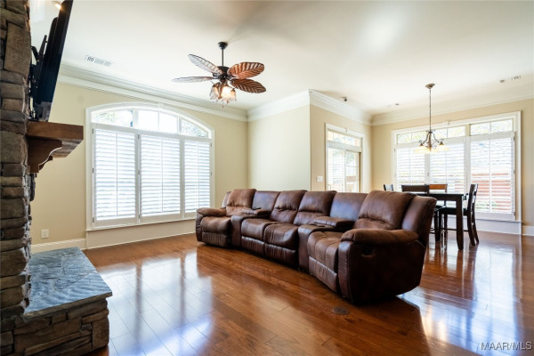 156 Walnut Point Drive