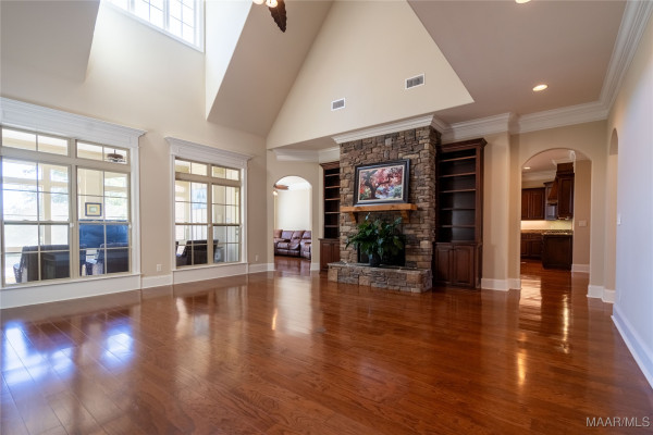 156 Walnut Point Drive