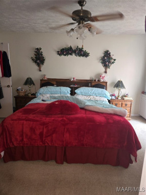 4031 GREEN ACRES Drive