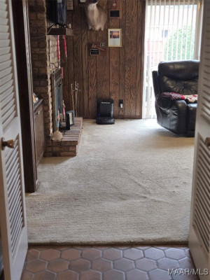 4031 GREEN ACRES Drive