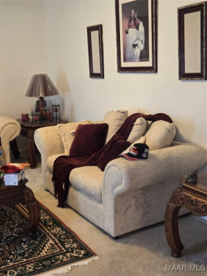 4031 GREEN ACRES Drive