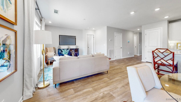 3133 Knotts Drive