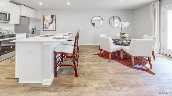 3133 Knotts Drive