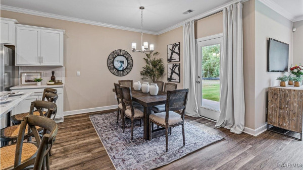 6539 Firefly Lane