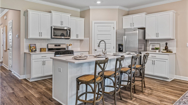 6539 Firefly Lane