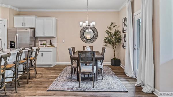 6539 Firefly Lane