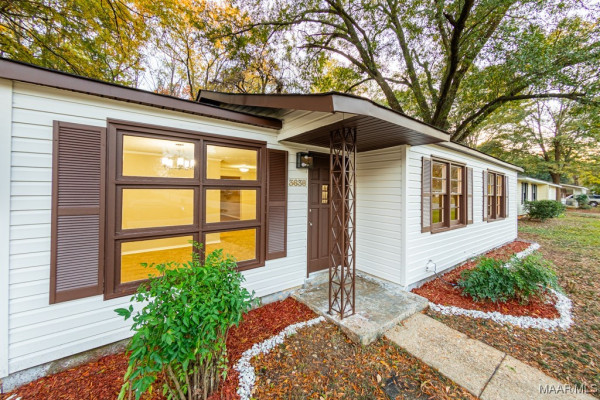 3638 Farwood Drive