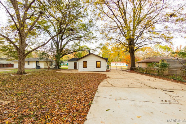 3638 Farwood Drive