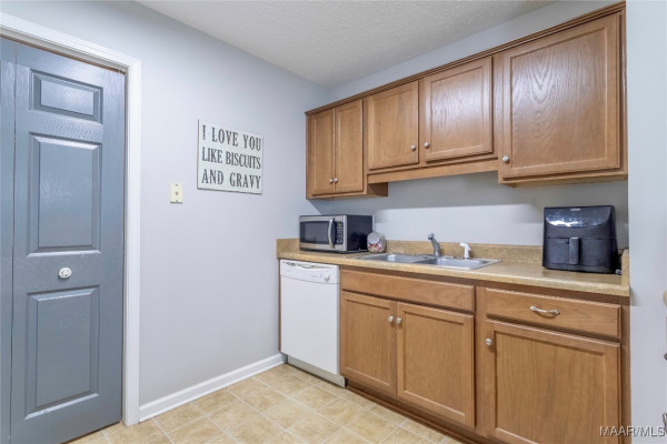 710 Buena Vista Loop