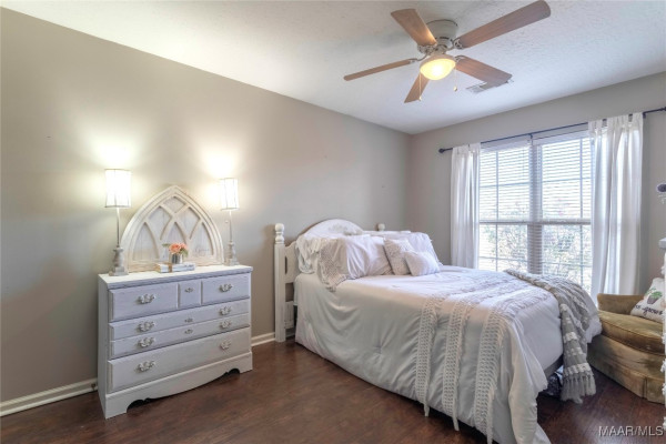 710 Buena Vista Loop