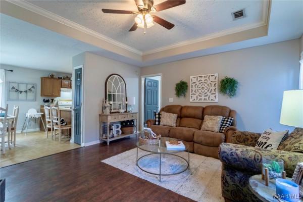 710 Buena Vista Loop