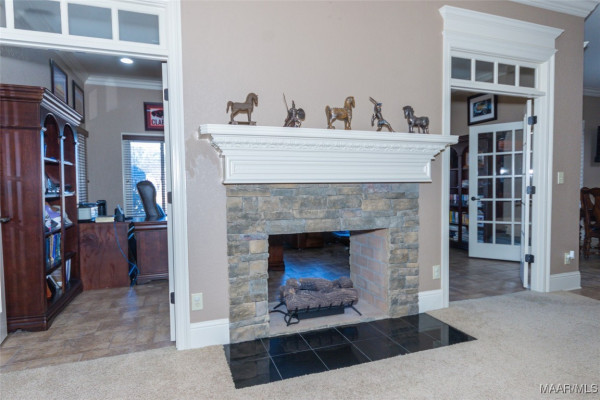 6224 HUNTERS Grove