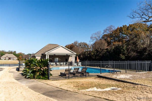 6224 HUNTERS Grove