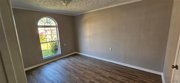 206 Davors Drive