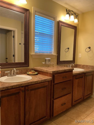 1355 OAK VALLEY Road