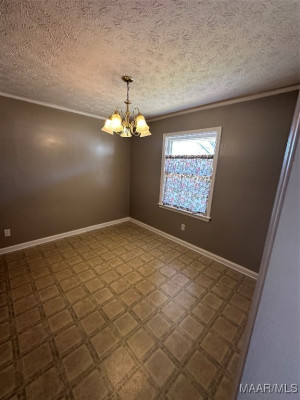 754 HILLMAN Court